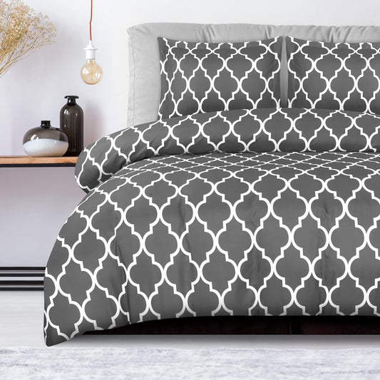 1 Duvet Cover with 2 Pillow Shams - 3 Pieces Comforter Cover with Zipper Closure - Ultra Soft Brushed Microfiber, 90 X 90 Inches (Queen Size, Quatrefoil Grey)